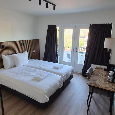 Hotel Den Burg - Digital Access Εξωτερικό φωτογραφία